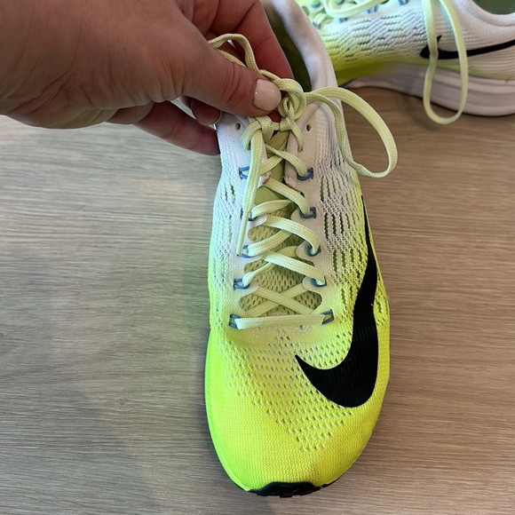 Nike RunFast Running Sneaker Womens 7 - Picture 4 of 6